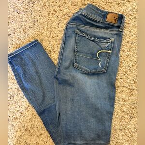 AE distressed jeggings- super stretch